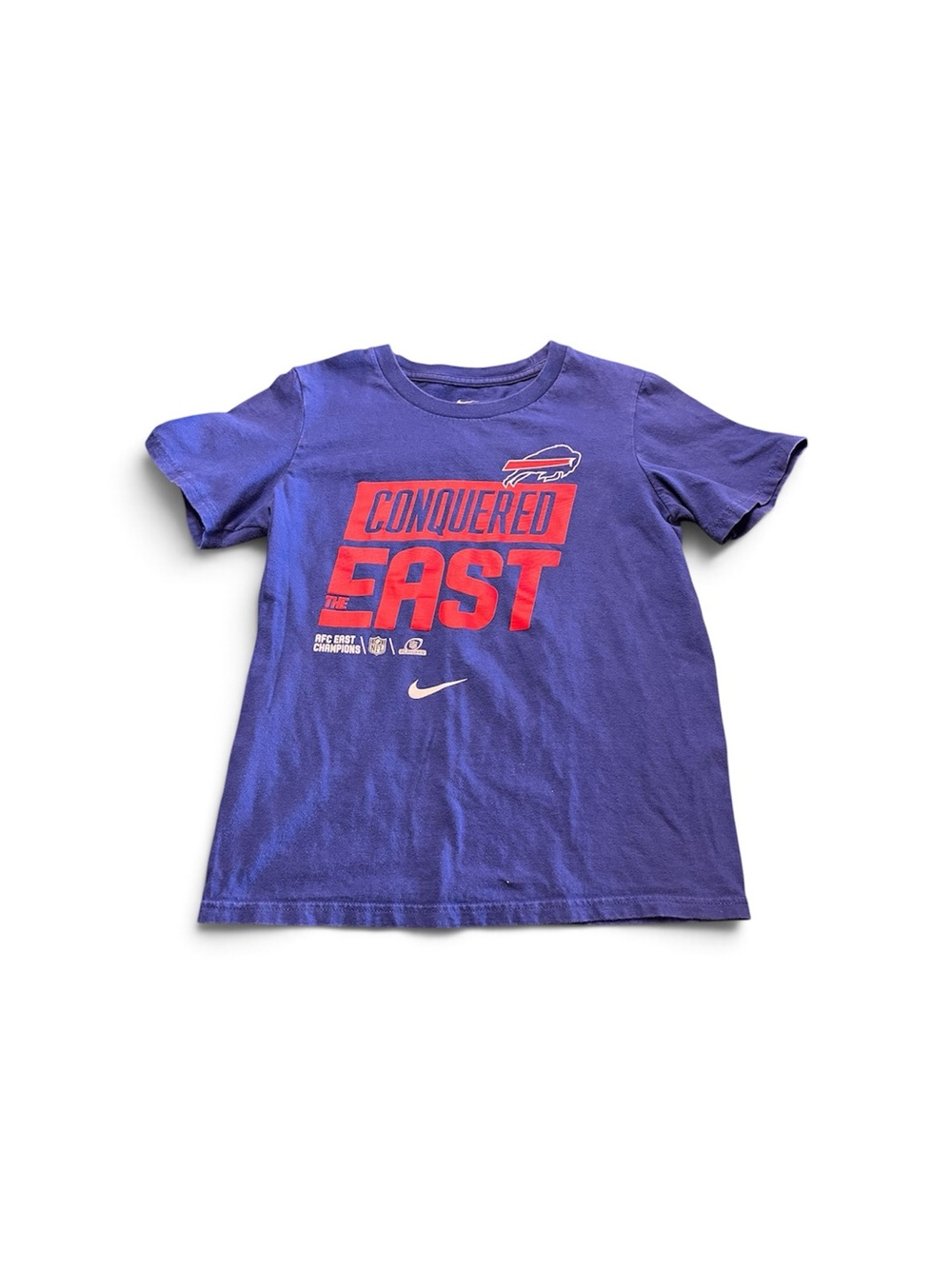 EUC - Buffalo Bills conquered East Nike tee shirt size kids medium 10/12